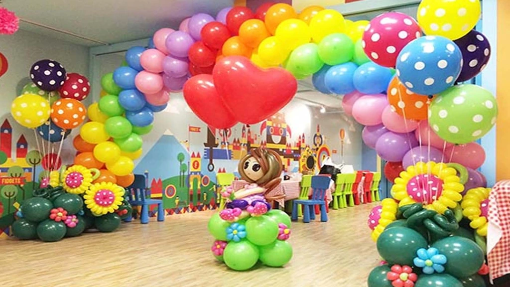 Birthday & Event Planning Banner | The Party Wale